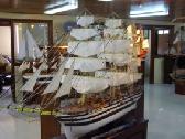 Выставка драгоценных копий старинных кораблей